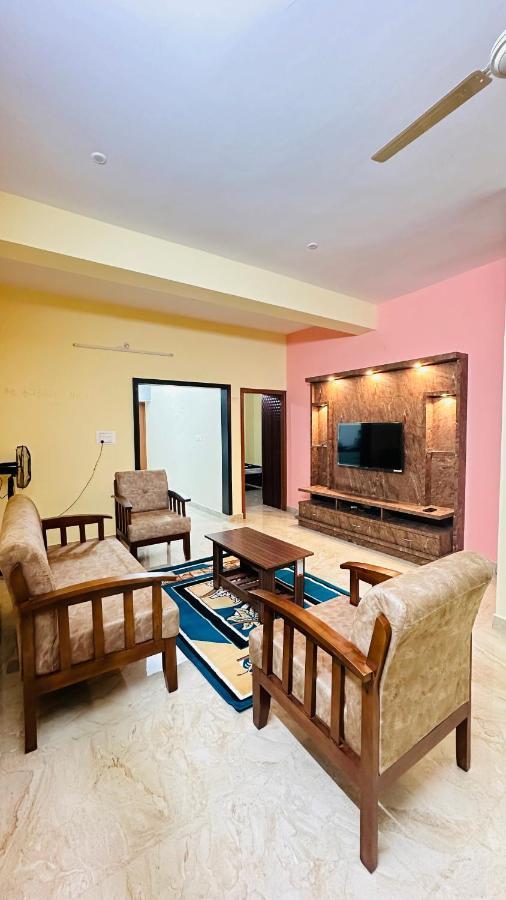 Navile Apartments Chikmagalur Bagian luar foto